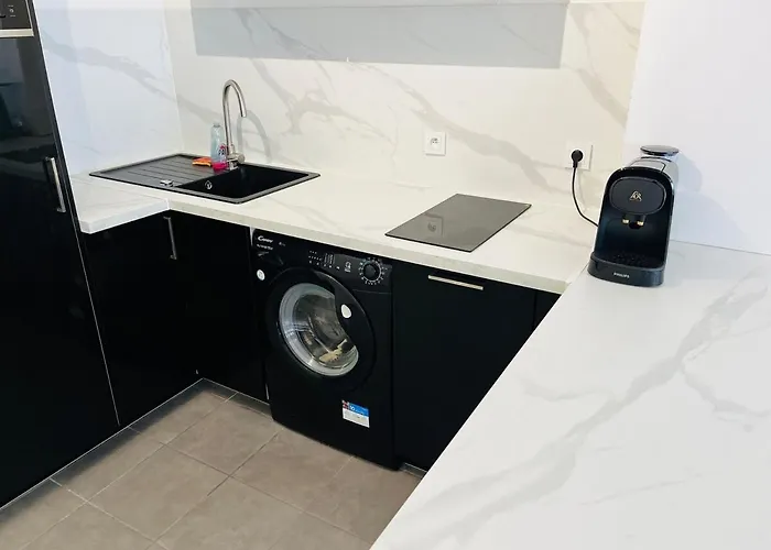 Proche Gare, T2 Neuf Et Climatise * Valence