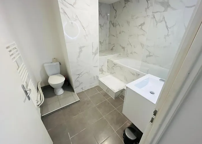 Proche Gare, T2 Neuf Et Climatise * Valence